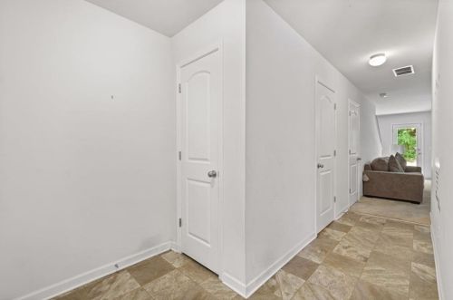 2554 Piering Dr, Lithonia GA  30038 exterior