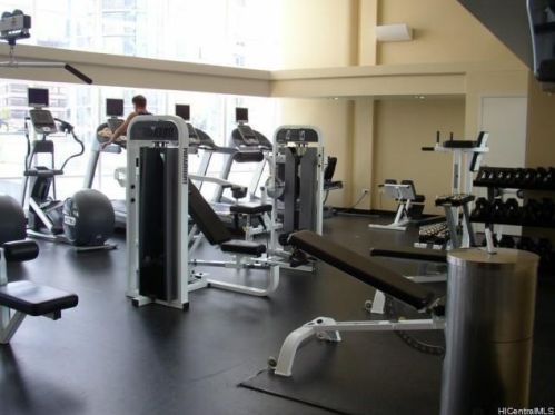 1296 Kapiolani Blvd, Honolulu HI  96814-2803 exterior