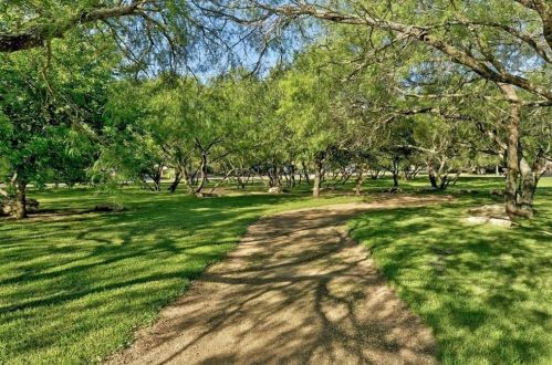 11510 Eric Heiden Ct, Austin TX 78748-2019 exterior