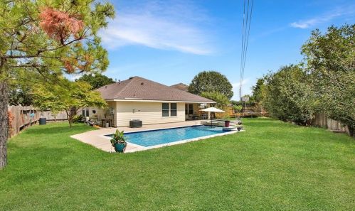 9502 Barr Spg Dr, Humble TX 77396-4228 exterior