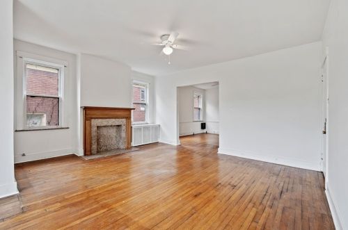 5636 Beacon St, Pittsburgh PA  15217-2012 exterior