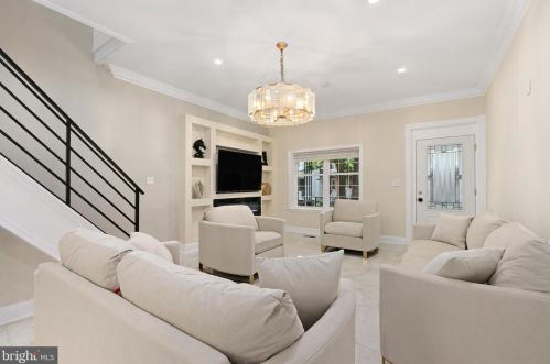 5123 Marvine St, Philadelphia PA 19141-4116 exterior