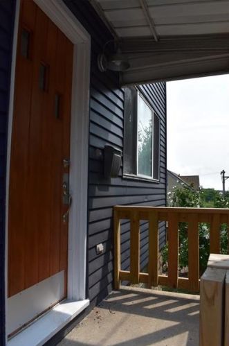 502 Walnut St, Pittsburgh PA  15210-2103 exterior