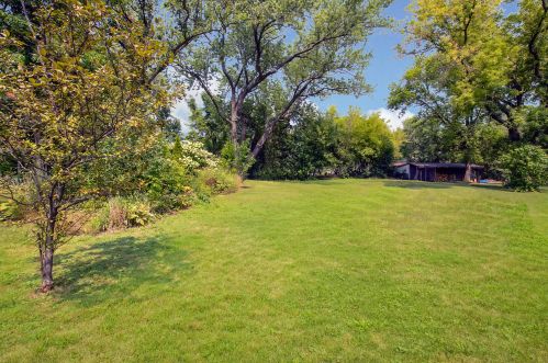 452 Plainfield Ave, Milwaukee WI 53207-5054 exterior