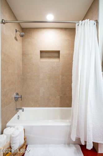 4130 4 St, Tucson AZ 85705-7808 exterior