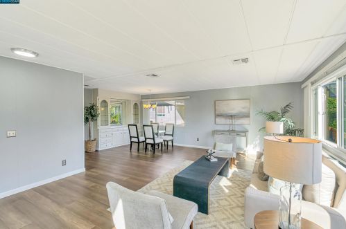 45 Terrace Dr, Concord CA 94518-2046 exterior