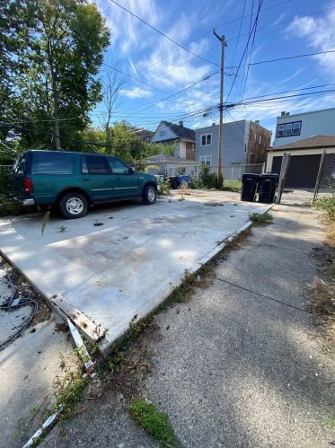 11336 Calumet Ave, Chicago IL 60628-5019 exterior