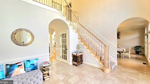 17815 Fraley Farm Rd, Rockville MD 20855-1664 exterior