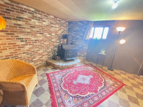 10052 Calvin St, Pittsburgh PA 15201-1144 exterior