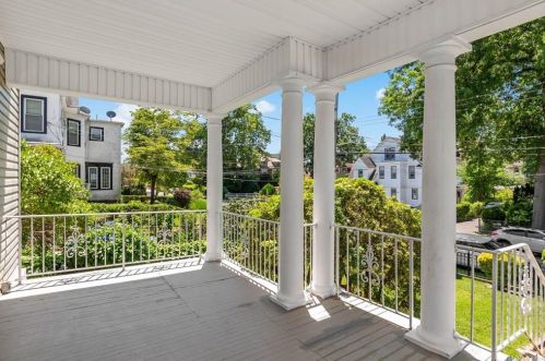 111 Rich Ave, Mount Vernon, NY 10550-1510