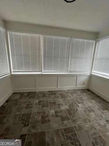 945 Gaston St, Atlanta GA 30310-3259 exterior