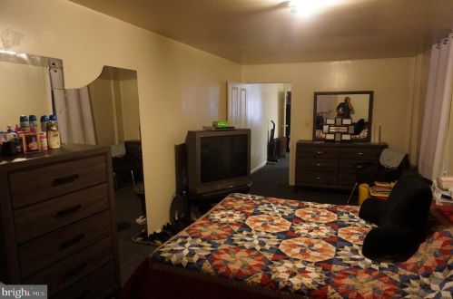 1851 Cambria St, Philadelphia PA 19134-3519 exterior