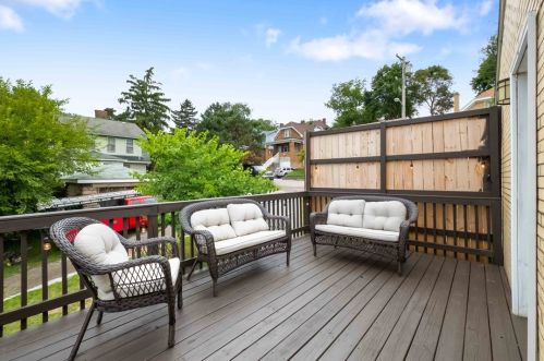 1475 Keever Ave, Pittsburgh PA 15205-3811 exterior