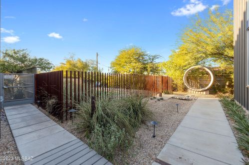 3605 3rd St, Tucson AZ  85716-4609 exterior