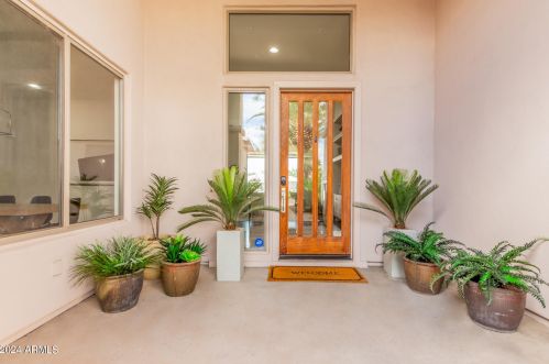 1642 Lynx Way, Chandler AZ 85249-3011 exterior