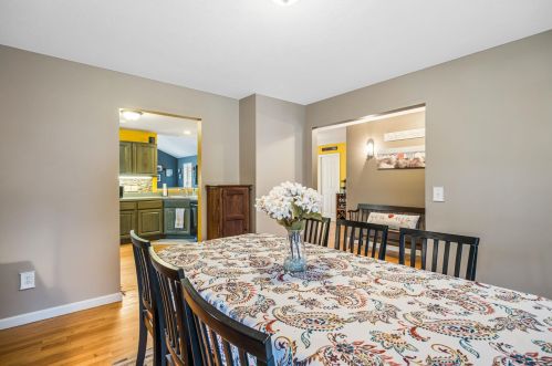 30 Max Ln, Concord NH 03301-8629 exterior