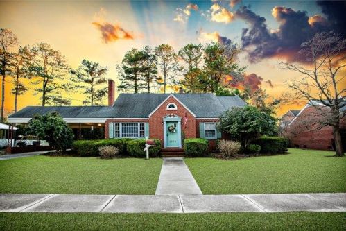 1504 Beech St, Goldsboro, NC 27530-3944