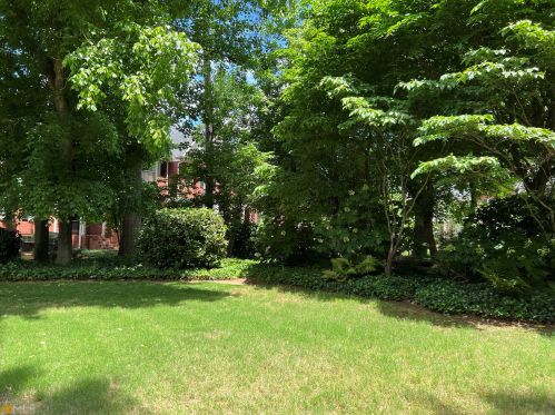 1150 Brookhaven Ave, Atlanta GA  30319 exterior