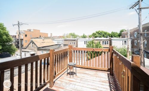 2610 Rice St, Chicago IL  60622-4540 exterior