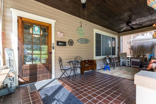 1517 Ridge Ave, Moon Twp, PA 15108-2139