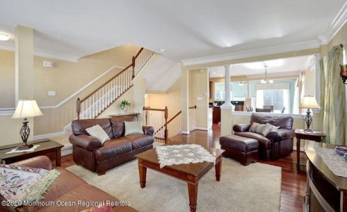 1 Pate Dr, Middletown, NJ 07748-1700