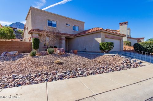 1536 Charouleau Pl, Tucson, AZ 85737-8565