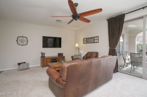 253 Jade Dr, Chandler AZ 85286-1646 exterior