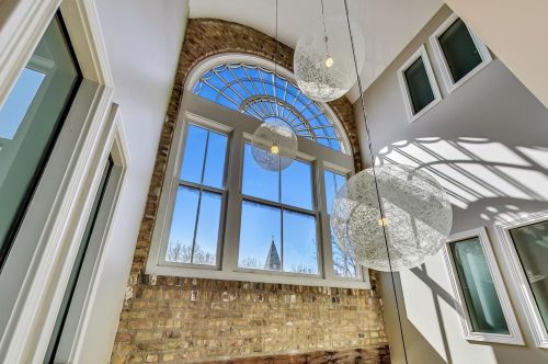 1547 Leavitt St, Chicago, IL 60622-1820