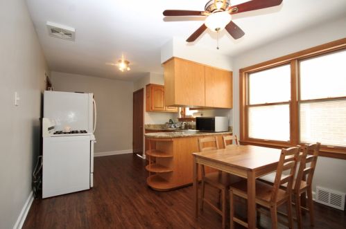 5835 Mason Ave, Chicago IL 60638-3608 exterior