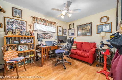 807 Bowline Dr, Lacey NJ 08731-3006 exterior