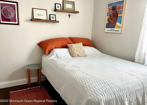 1110 5th Ave, Belmar NJ  07719-3304 exterior