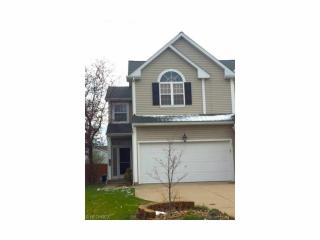 23205 Chandlers Ln, Cleveland OH  44138-3221 exterior