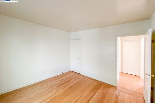 1207 University Ave, Berkeley CA 94702-1708 exterior