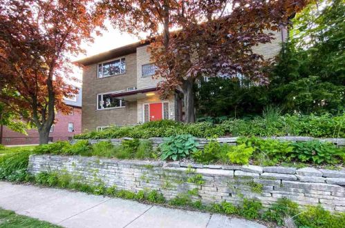 918 Dayton St, Madison WI 53715-1131 exterior