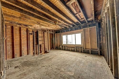 3420 Ligonier St, Pittsburgh PA 15201-1329 exterior