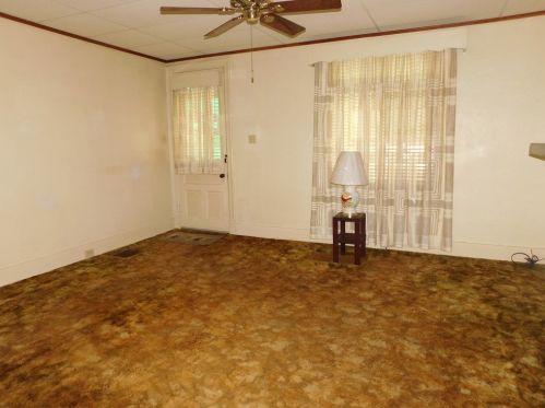 420 Arabella St, Pittsburgh PA  15210-1402 exterior