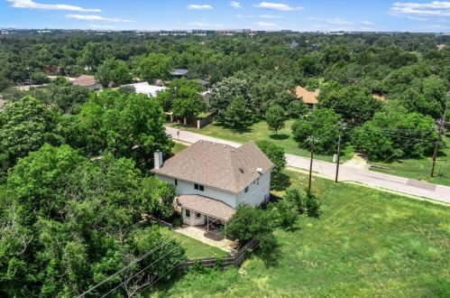 5311 Bull, Austin TX 78727-6644 exterior