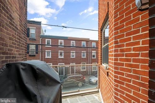 977 Lawrence St, Philadelphia PA 19120-4127 exterior