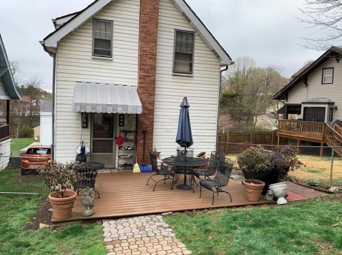 1633 Creedmoor Ave, Pittsburgh PA 15226-2439 exterior