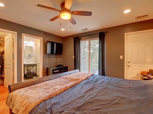 3050 Oakley Ave, Chicago IL 60636-3633 exterior