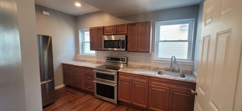 15 Colfax St, Providence RI 02905-3013 exterior