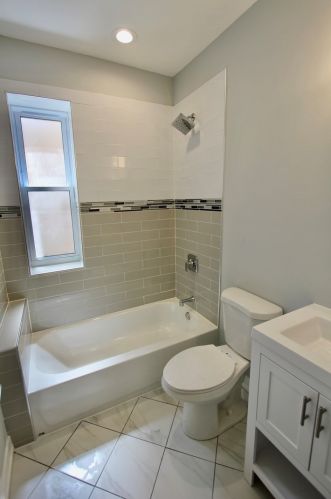 8620 Carpenter St, Chicago IL  60620-3311 exterior