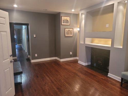 7219 East End Ave, Chicago IL 60649-4576 exterior