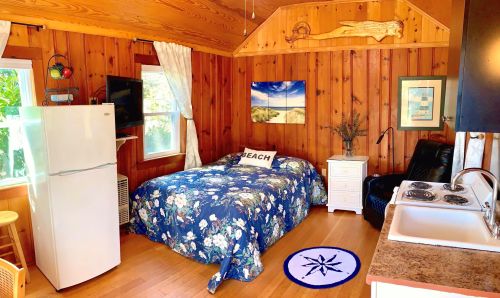 785 State Hwy, Eastham MA 02642-2572 exterior