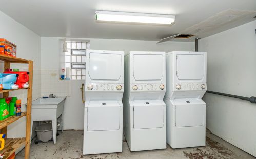 2723 Kimball Ave, Chicago IL 60647-1222 exterior