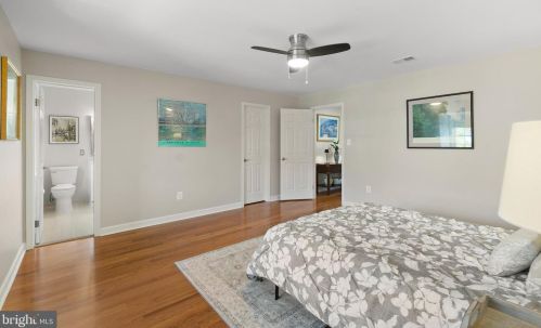 5205 Cottingham Pl, Alexandria VA  22304-3535 exterior