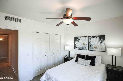 902 Claremont St, Phoenix AZ  85013-1360 exterior