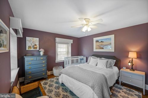 5 Lexington Ave, Pittsburgh PA 15215-3218 exterior