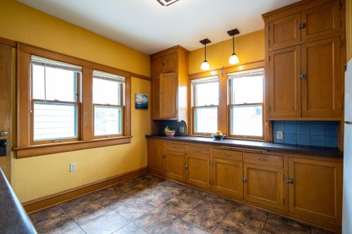 2141 54 St, Milwaukee WI 53219-1603 exterior