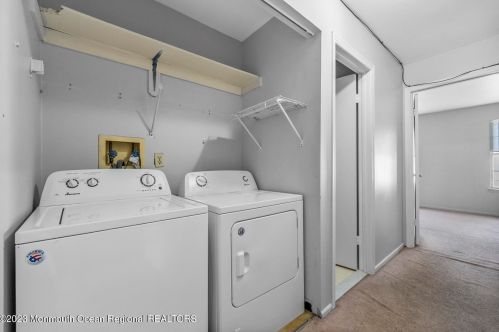 118 Joan Ct, Jackson Twp NJ 08527-2366 exterior